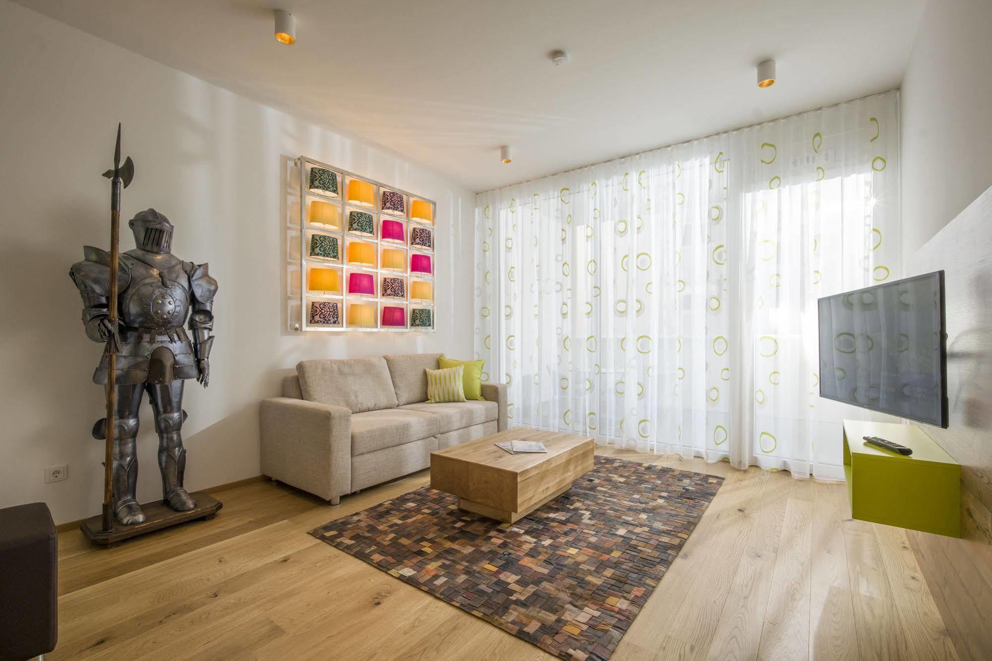 Private Living Apartments 쿠프슈타인 외부 사진