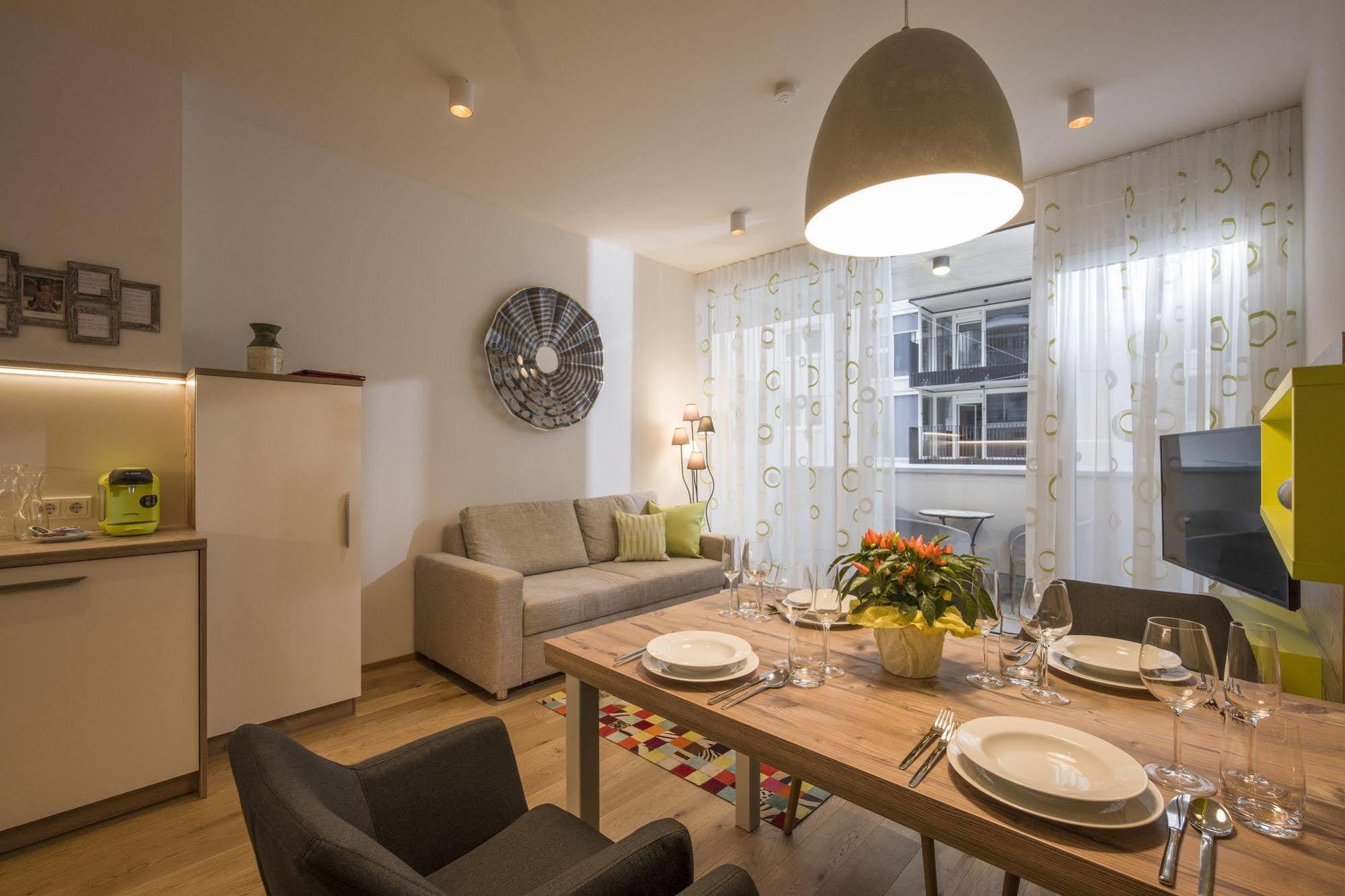 Private Living Apartments 쿠프슈타인 외부 사진